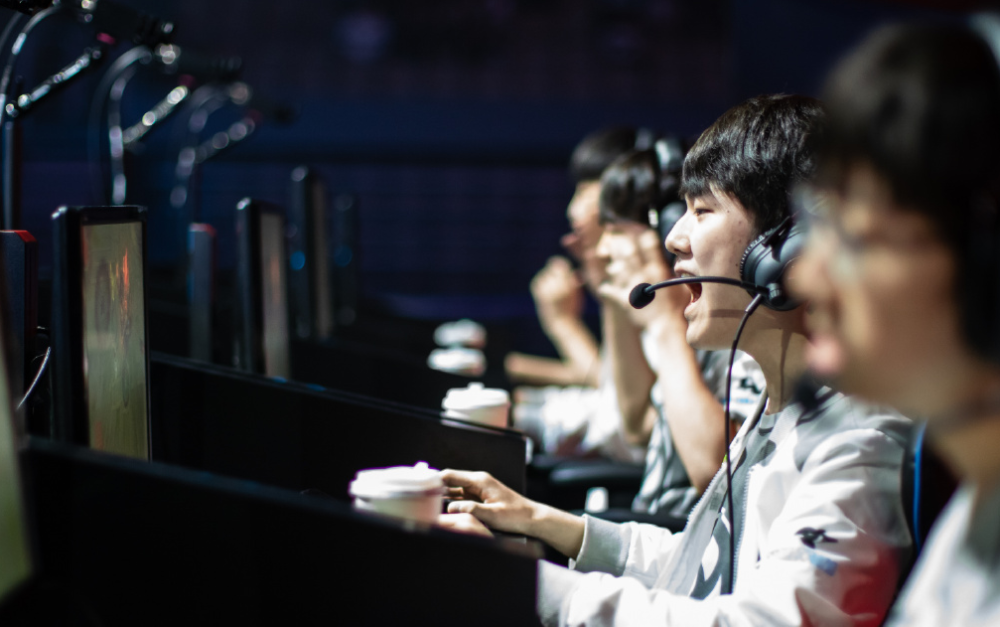 TheShy在勇士比赛中回归赛场，爆冷引发热议！